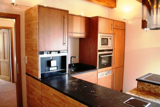 Kuchyňská linka z hevey